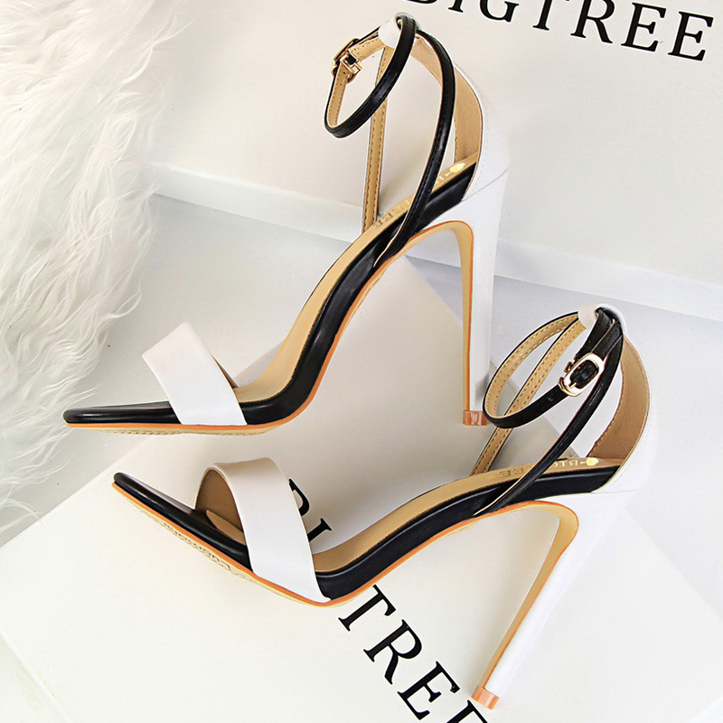 女性黒白簡潔な革 11 センチメートルハイヒールサンダル女性 - Casual Sandal Leather のレビューと価格